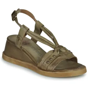 CORAL STRAP