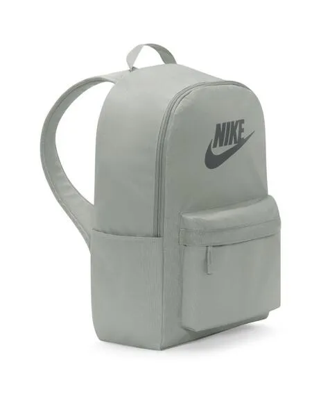 mochila nike heritage backpack plata unisex.