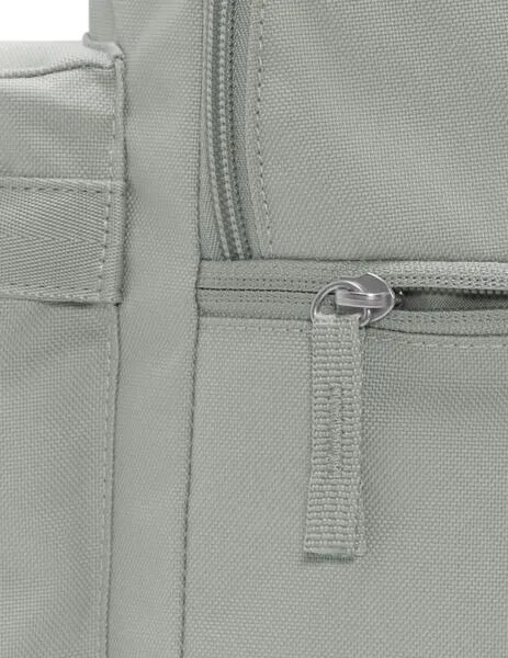 mochila nike heritage backpack plata unisex.