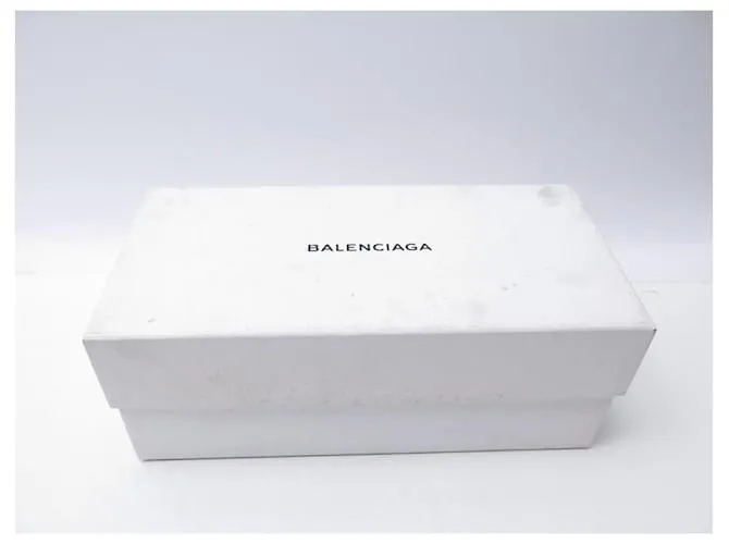 NUEVAS SANDALIAS BALENCIAGA DE PISCINA EN CAUCHO NEGRO TAMAÑO 39 NUEVAS ZAPATOS 