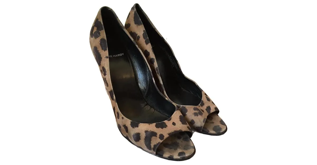 PIERRE HARDY Tacones T.UE 41 cuero Beige 