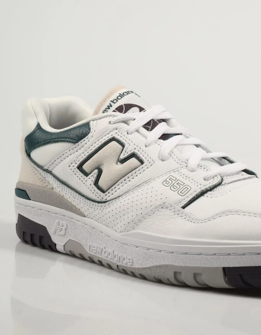  sneakers NEW BALANCE Bb550 WCB-WHITE/GREEN 83404