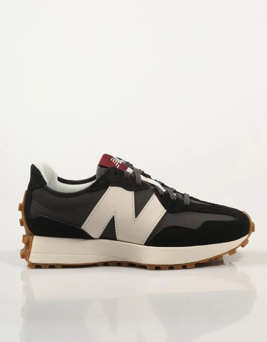  sneakers NEW BALANCE Ws327 KC-BLACK/WHITE 84026