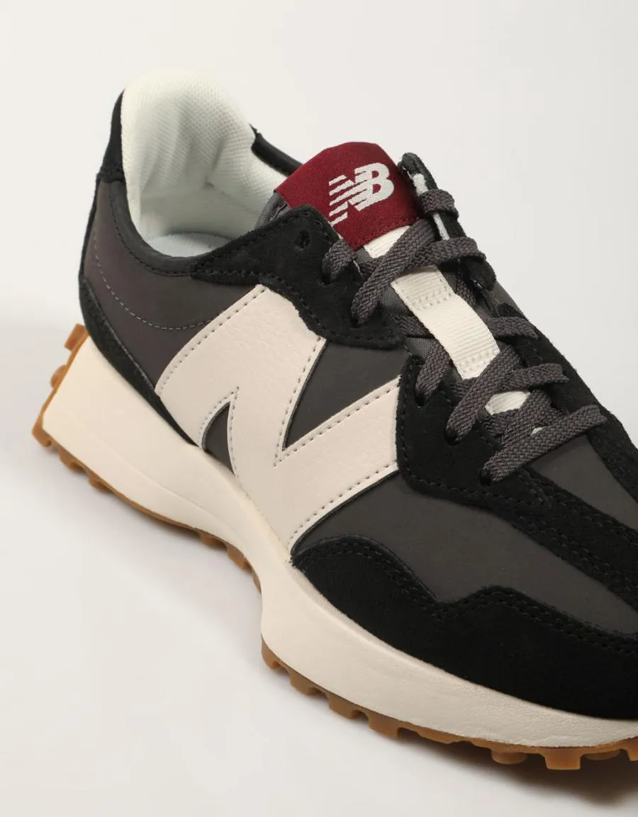  sneakers NEW BALANCE Ws327 KC-BLACK/WHITE 84026